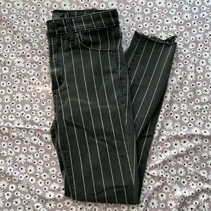 High rise super skinny ankle jeans size 00/24 short